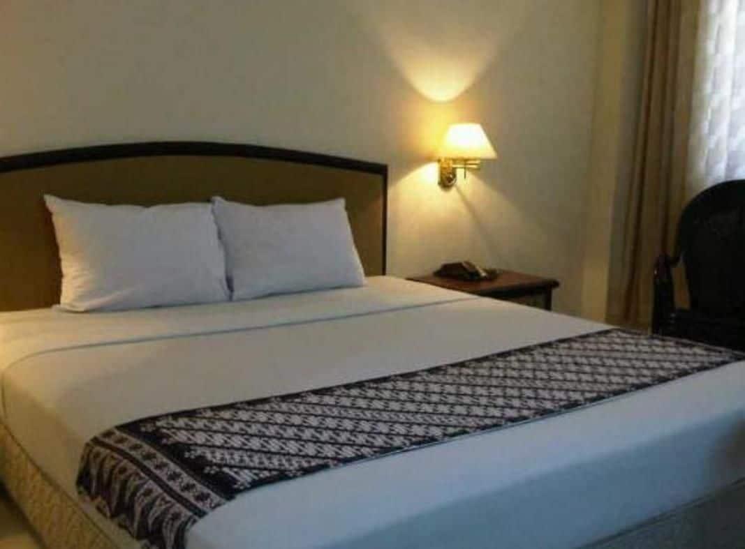 Hotel Ogh Doni Γιογκιακάρτα Εξωτερικό φωτογραφία
